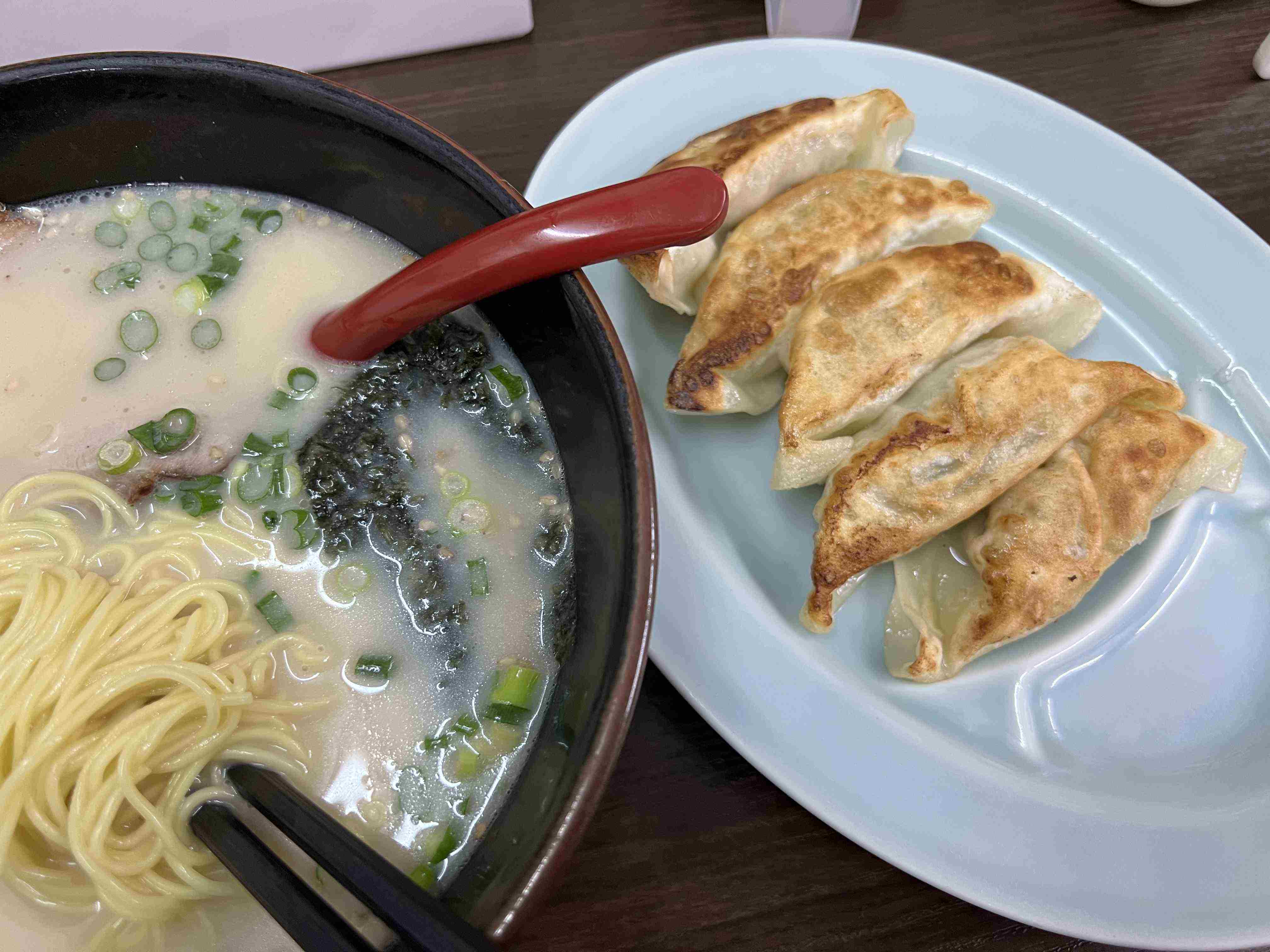 拉面煎饺
